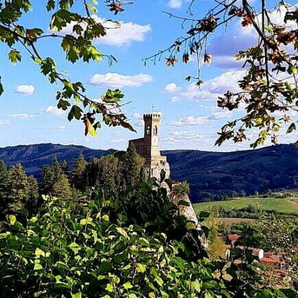 Brisighella un borgo da fiaba nella Romagna Faentina