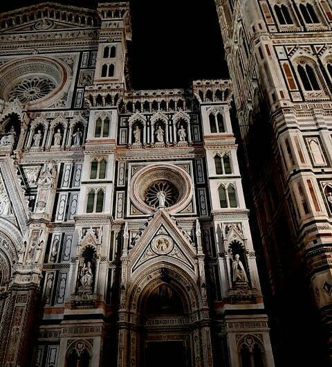 Firenze notturna - Cattedrale di Santa Maria del Fiore accanto al Campanile di Giotto