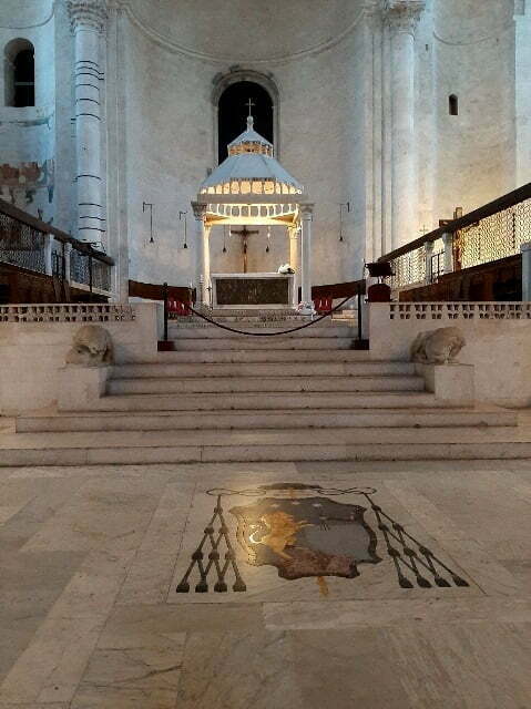 nella Cattedrale di San Sabino a Bari
