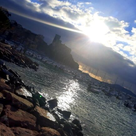 COSA VEDERE A LERICI? IO RESTO SUL LUNGOMARE 10 veduta del borgo di Lerici, Golfo dei Poeti